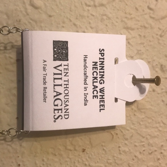 Necklace - Picture 3 of 4